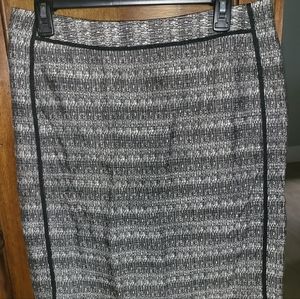 Women's Liz Claiborne Collection Pencil Skirt Lined Black/Crema, Size 10P